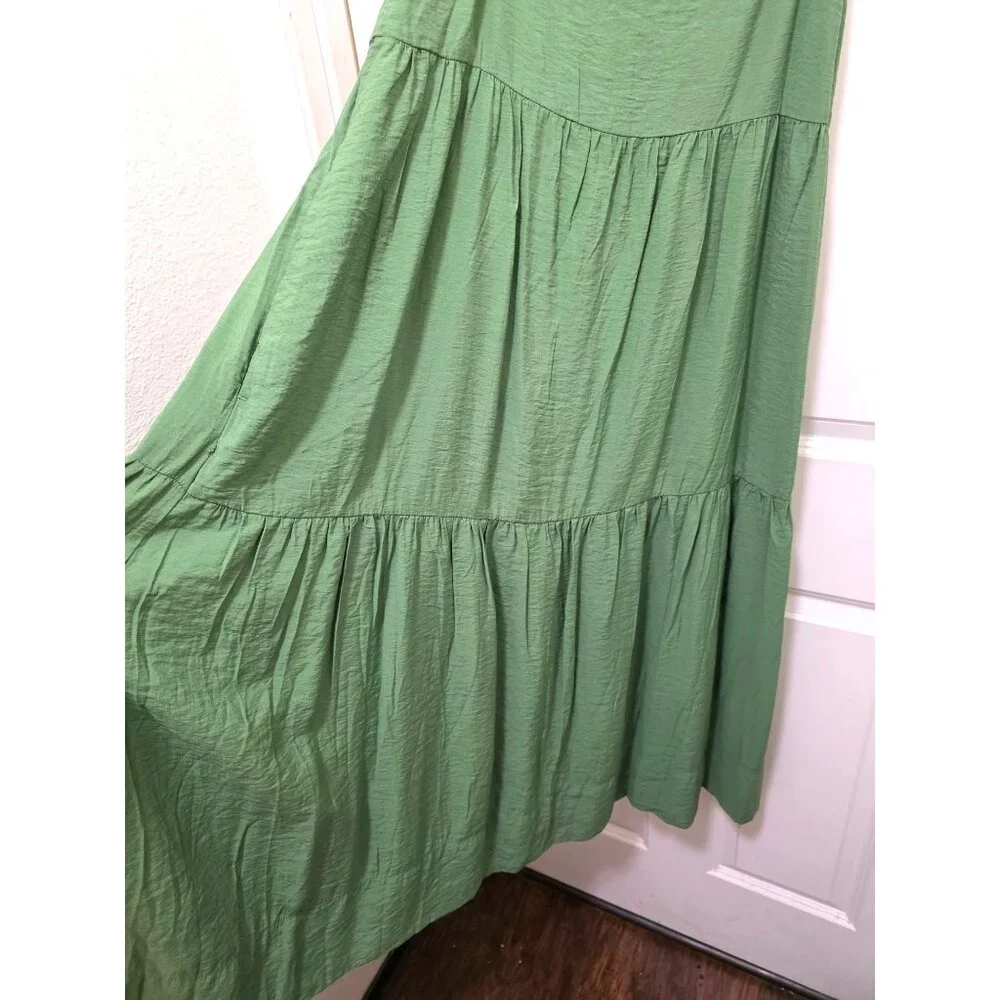 Abercrombie & Fitch Green Sleeveless Tiered Maxi Dress Adjustable Straps &‎ Side